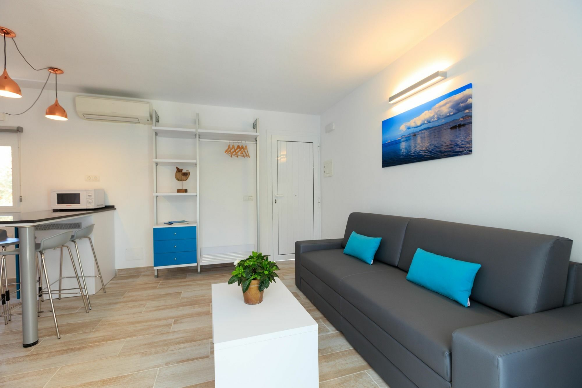 Pinos Playa Suites Playa Migjorn Exterior photo